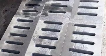 张掖 芝麻灰石材沟盖板