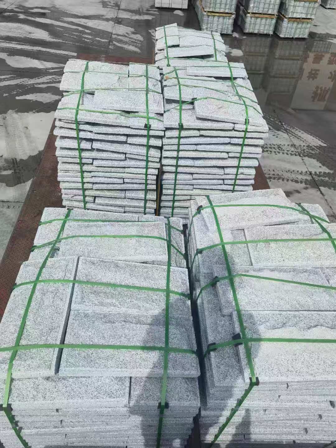 张掖 芝麻白蘑菇石装车出货