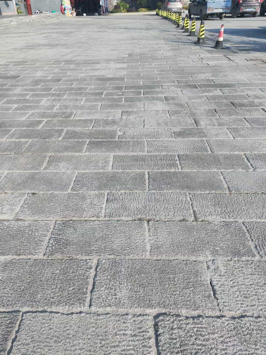 张掖仿古石铺装效果